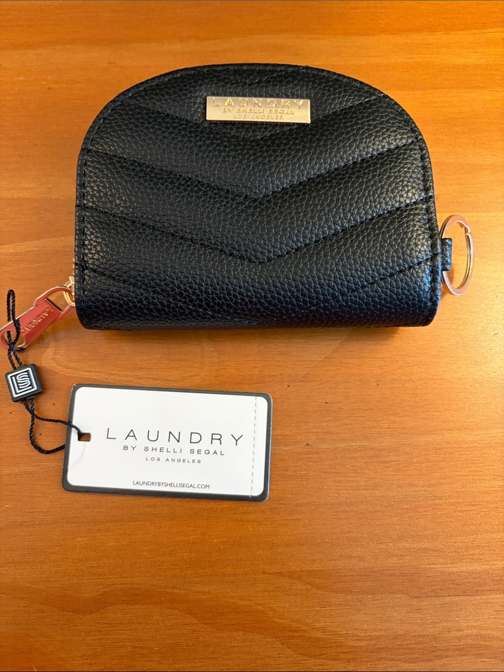 Laundry By Shelli Segal Black Quilted Pebbled Leather Zip Wallet